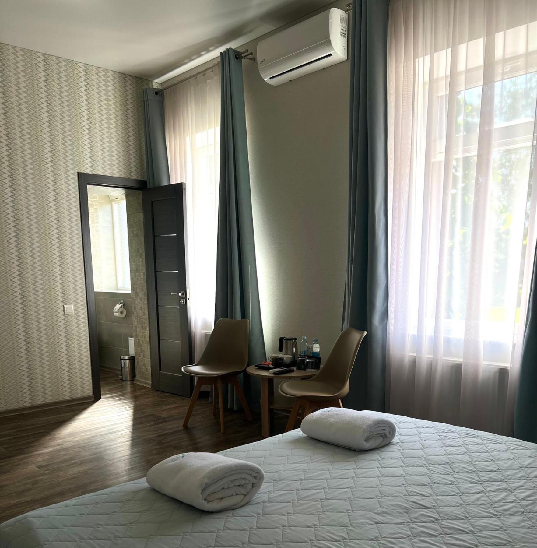 Hotel Dozari Korostyshiv Luaran gambar