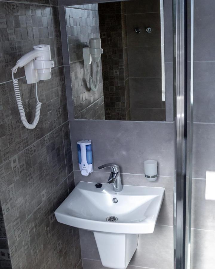 Hotel Dozari Korostyshiv Luaran gambar